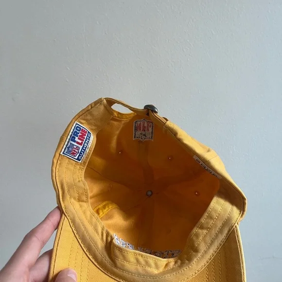 Pittsburgh Steelers Yellow Adjustable Hat - Picture 3 of 6